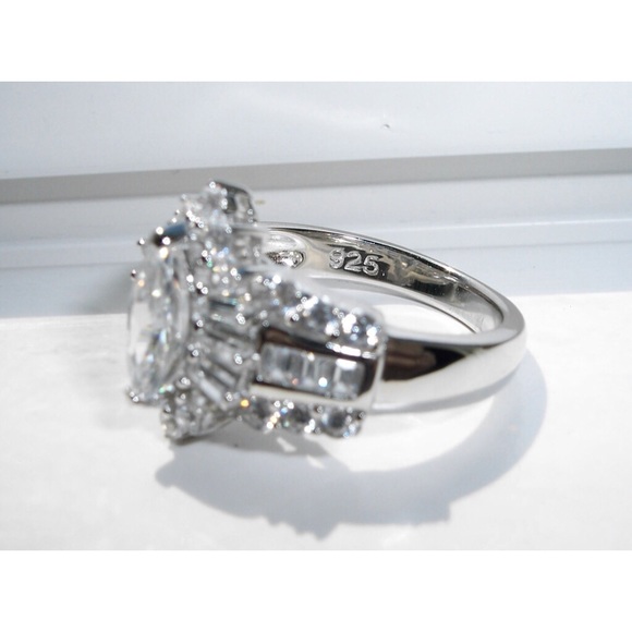 925 STERLING SILVER Marquise & Baguette Cubic Zirconia Ring - Picture 12 of 13